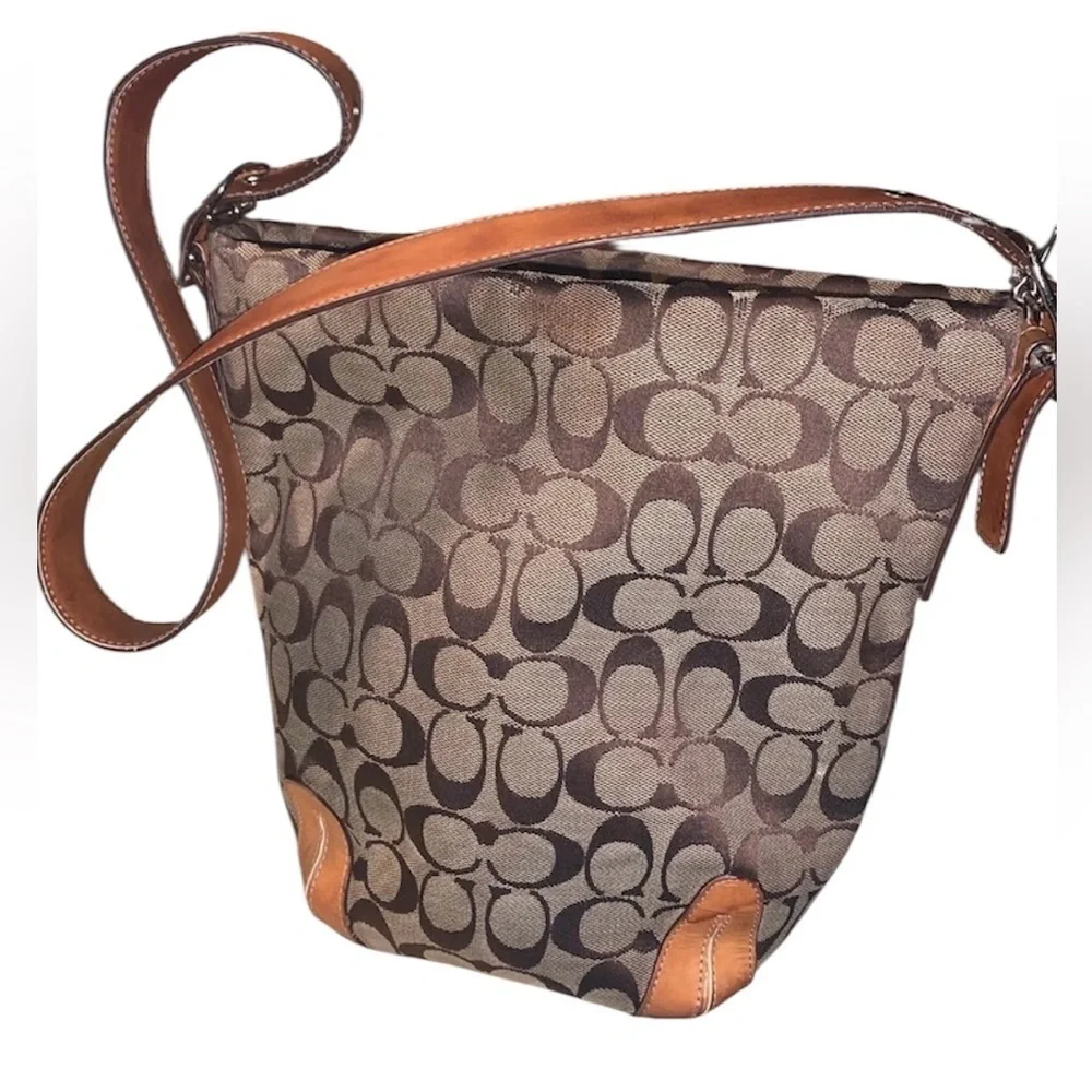 Coach Signature Shoulder Bag - Picture 1 of 13